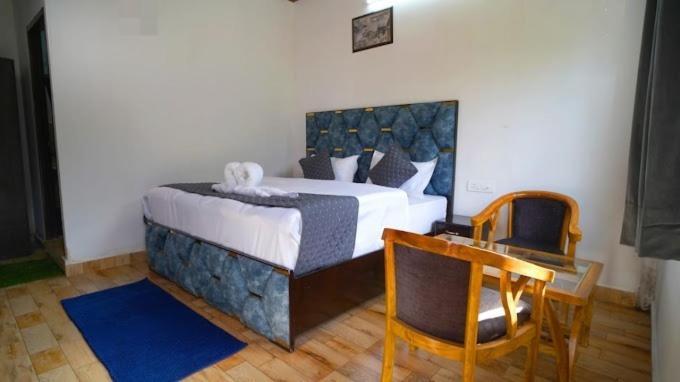 ホテル The Kedaram Residency Kedarnath エクステリア 写真