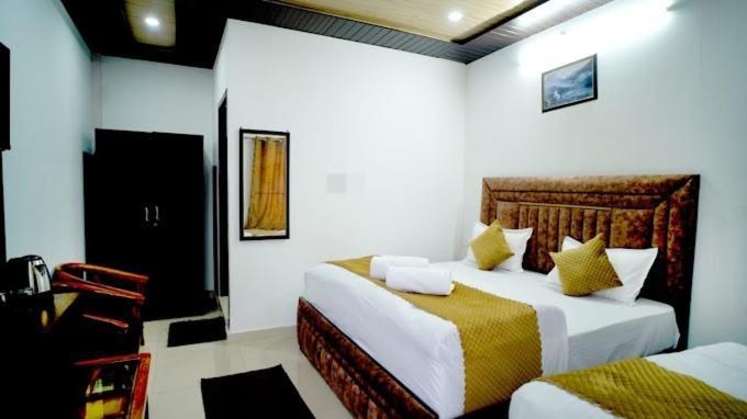 ホテル The Kedaram Residency Kedarnath エクステリア 写真